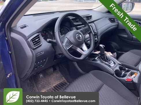 Used 2020 Nissan Rogue SV AWD/4WD image 13
