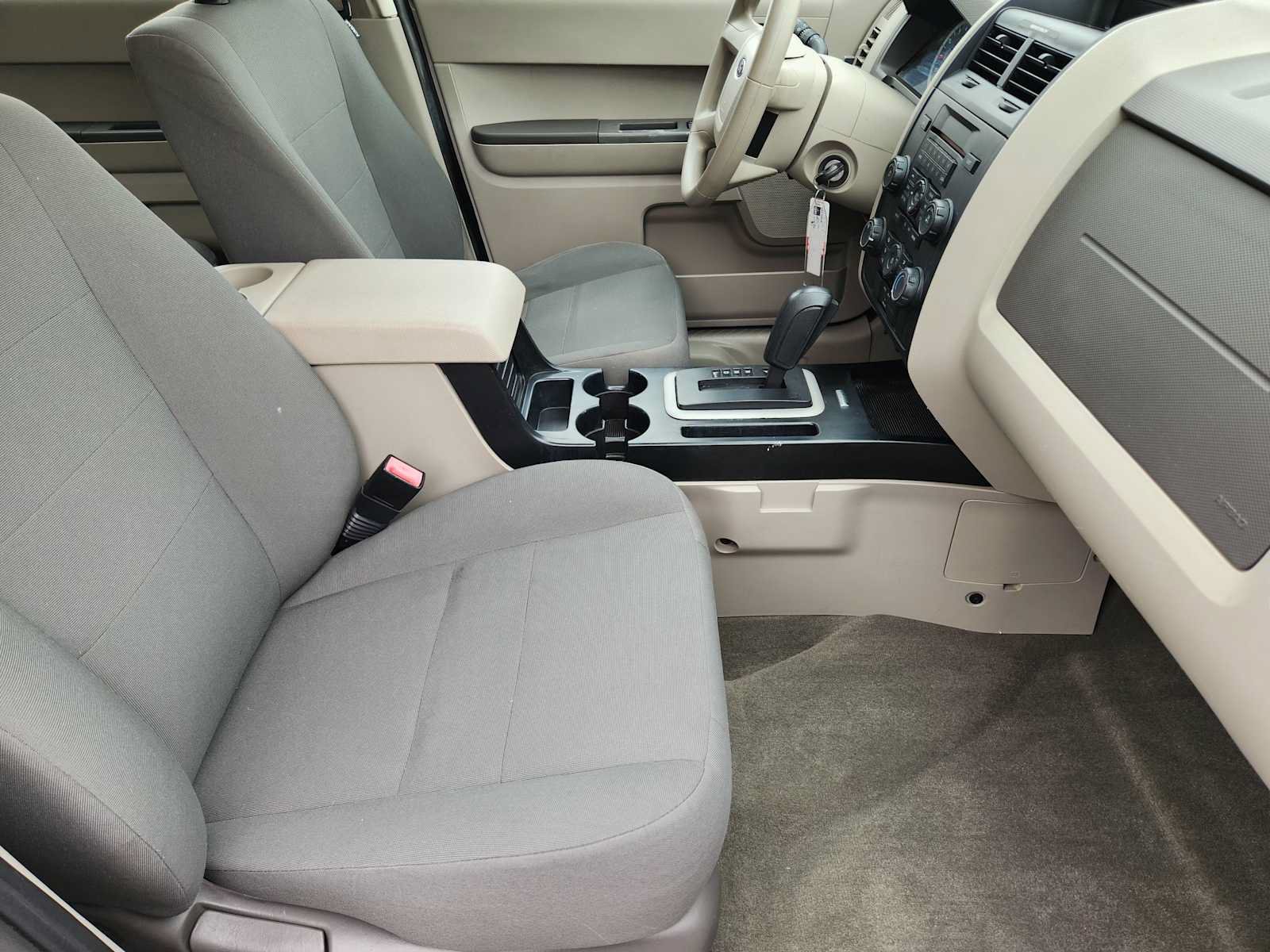 Used 2012 Ford Escape XLS FWD image 13
