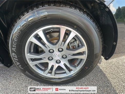 Used 2011 Honda Odyssey EX-L image 19