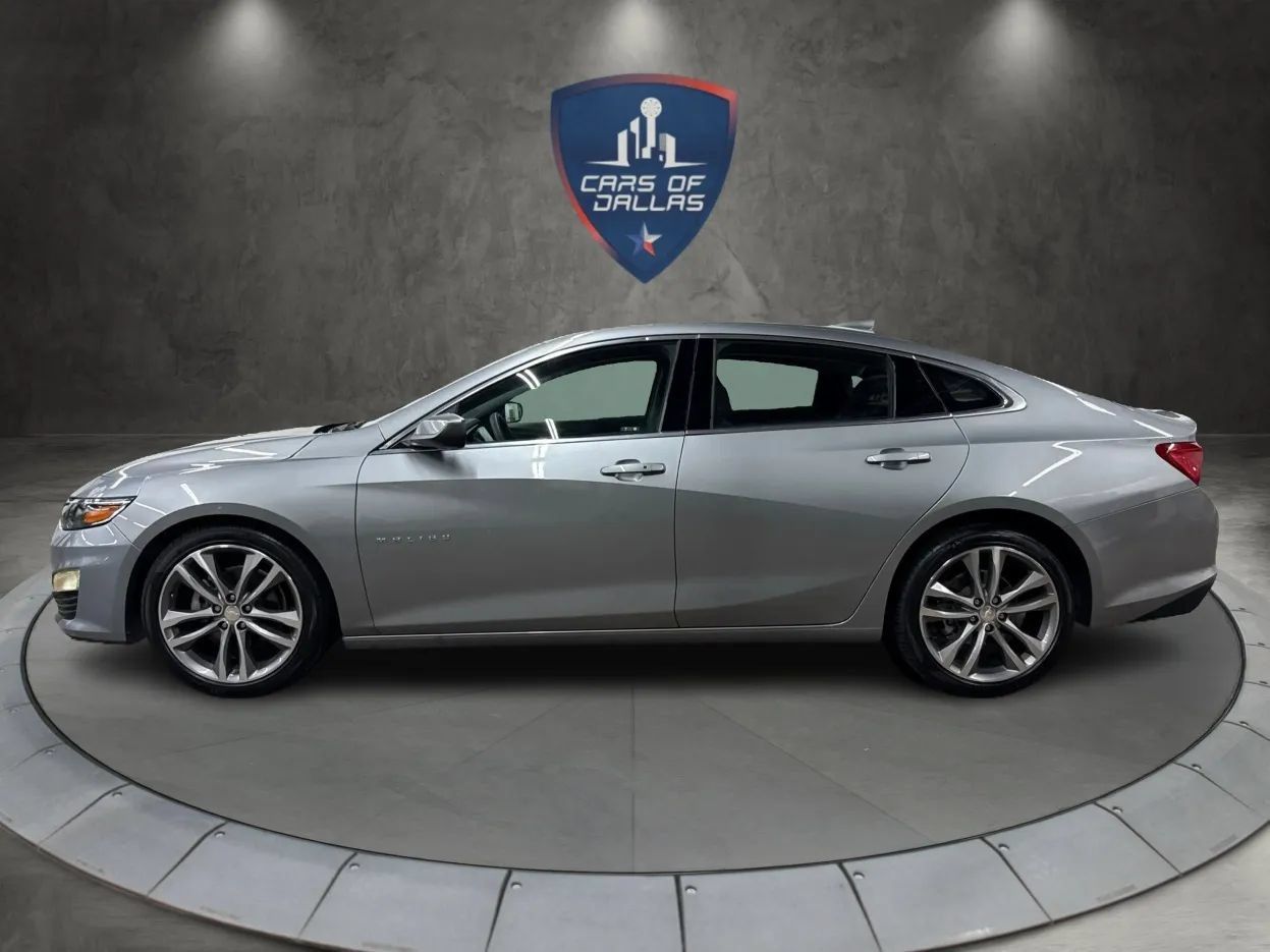Used 2023 Chevrolet Malibu LT FWD image 2