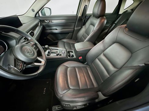 Used 2024 MAZDA CX-5 Carbon Edition image 13