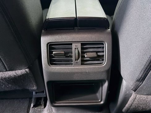 Used 2023 Nissan Rogue S FWD image 27