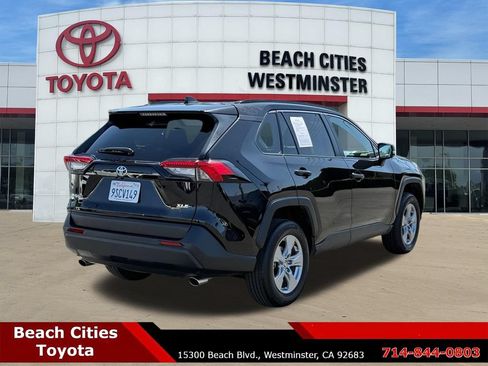 Certified 2025 Toyota RAV4 XLE FWD image 12