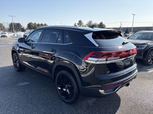 New 2026 Volkswagen Atlas Cross Sport SE image 6