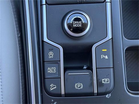 New 2025 Kia Sorento S image 20
