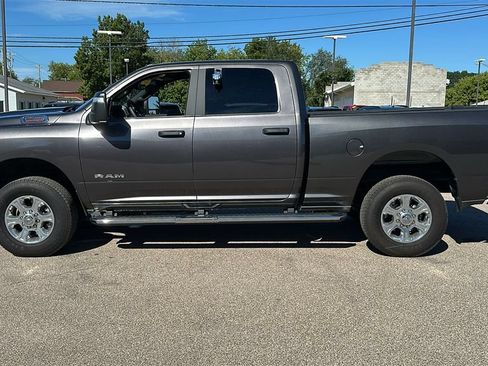 Used 2025 RAM 2500 Big Horn AWD/4WD image 4