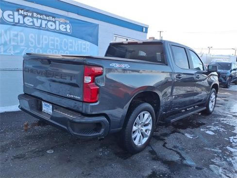 Used 2021 Chevrolet Silverado 1500 Custom w/ Safety Confidence Package image 6