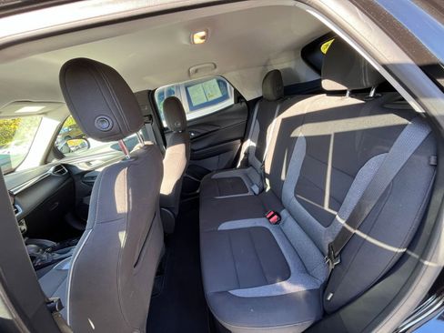 Used 2025 Chevrolet TrailBlazer LT image 22