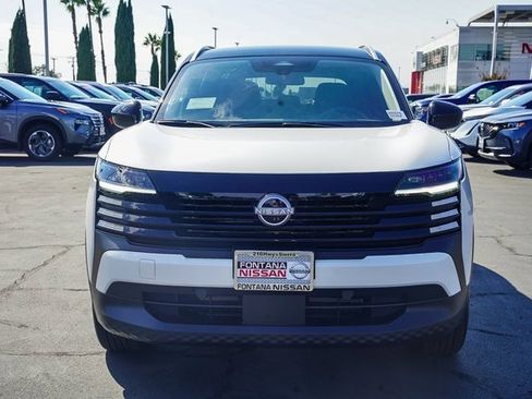 New 2026 Nissan Kicks SV image 2