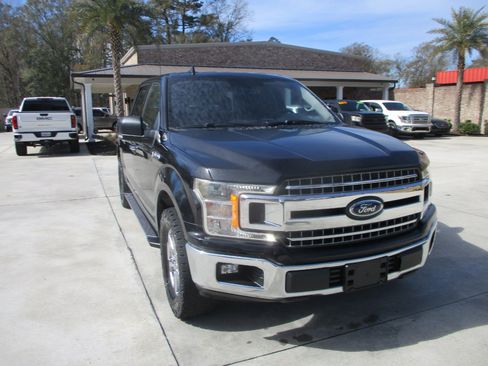 Used 2018 Ford F150 XLT w/ Equipment Group 302A Luxury image 24