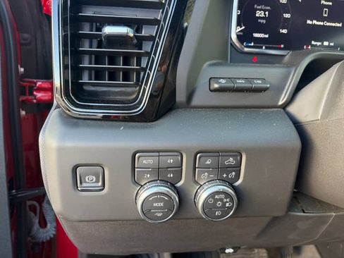 Used 2026 GMC Sierra 1500 AT4 w/ AT4 Premium Package AWD/4WD image 5