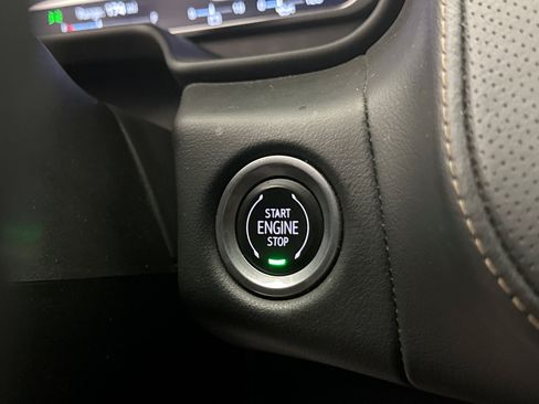 Used 2022 GMC Yukon XL AT4 w/ Max Trailering Package AWD/4WD image 23