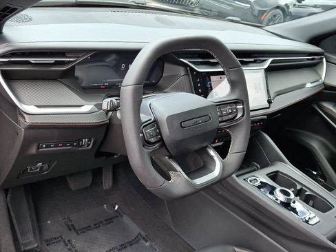Used 2026 Jeep Cherokee Overland w/ Advanced Pro Tech Group AWD/4WD image 25