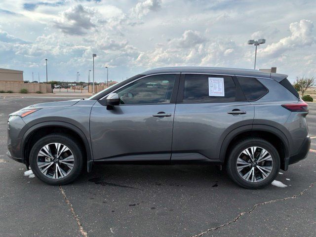 Certified 2023 Nissan Rogue SV w/ SV Premium B Package FWD image 3