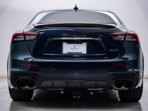 Used 2024 Maserati Ghibli Trofeo image 9