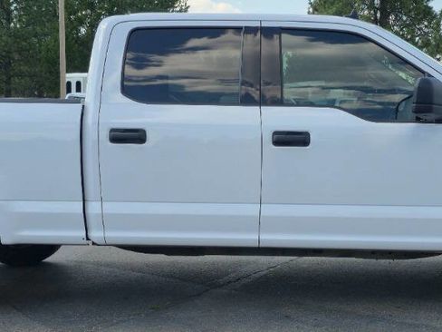 Used 2019 Ford F150 XLT image 5