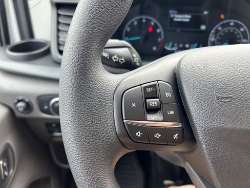 New 2025 Ford Transit 250 250 Low Roof All Wheel Drive image 40