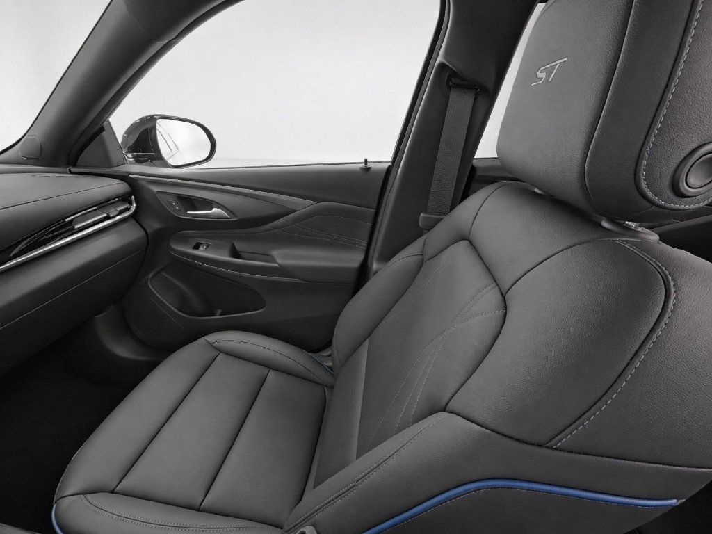 New 2026 Buick Envista Sport Touring w/ Convenience I Package FWD image 17