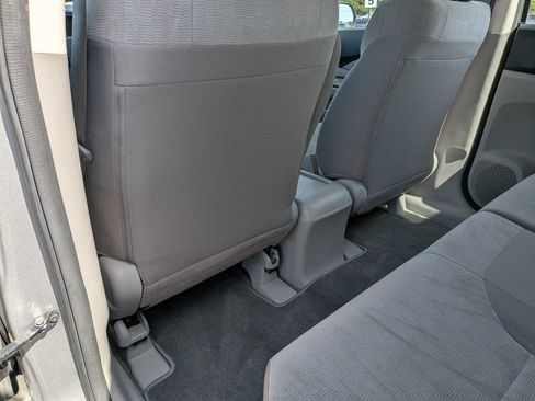 Used 2014 Honda CR-V LX image 15