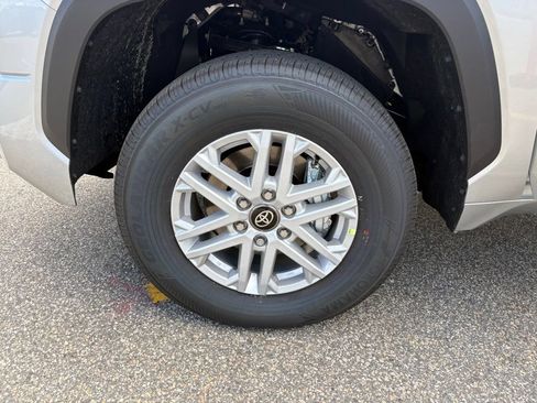 New 2026 Toyota Tundra SR5 AWD/4WD image 34