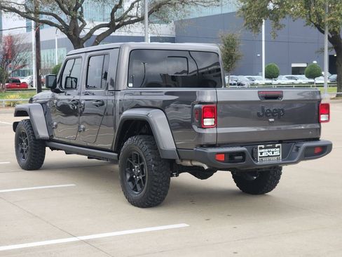 Used 2025 Jeep Gladiator Sport image 5