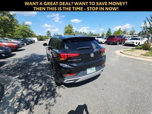 Used 2022 Buick Encore GX Select w/ Advanced Technology Package FWD image 8