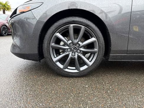 Used 2023 MAZDA MAZDA3 s FWD image 25