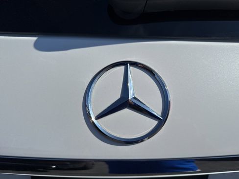 Used 2023 Mercedes-Benz GLE 450 4MATIC image 32