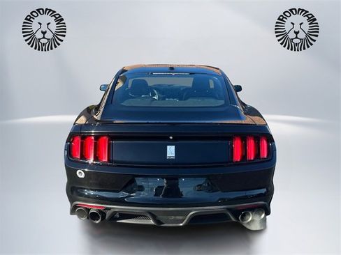 Used 2016 Ford Mustang Shelby GT350 w/ Technology Package image 6