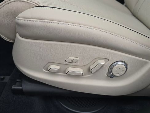 New 2026 Genesis GV80 3.5T Advanced image 16