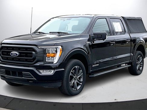 Used 2023 Ford F150 XLT w/ Equipment Group 302A High image 4