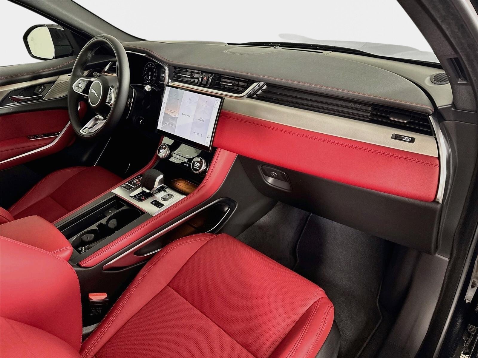 New 2026 Jaguar F-PACE R-Dynamic S AWD/4WD image 31