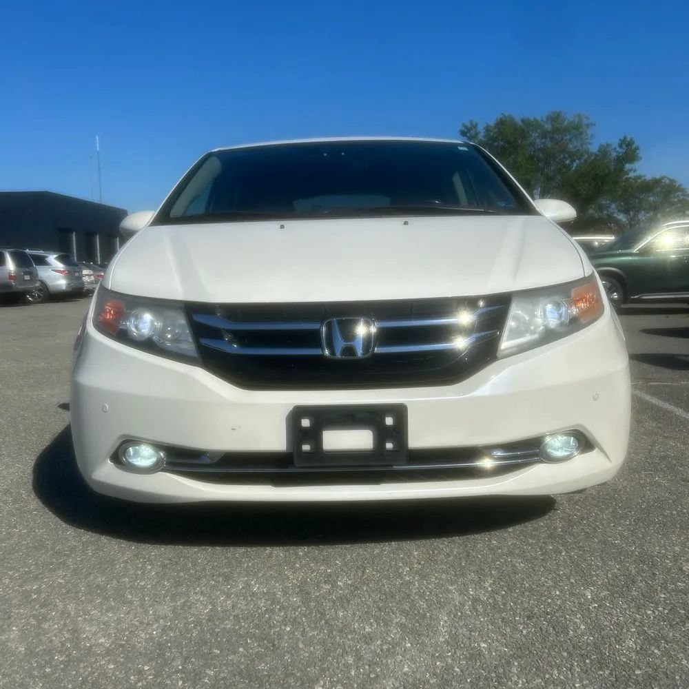 Used 2014 Honda Odyssey Touring image 12