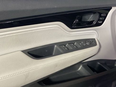 Used 2024 Honda Odyssey Touring image 30