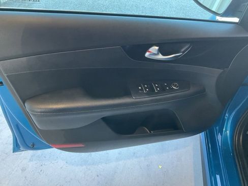 Used 2022 Kia Forte GT-Line w/ GT-Line Technology Package image 5