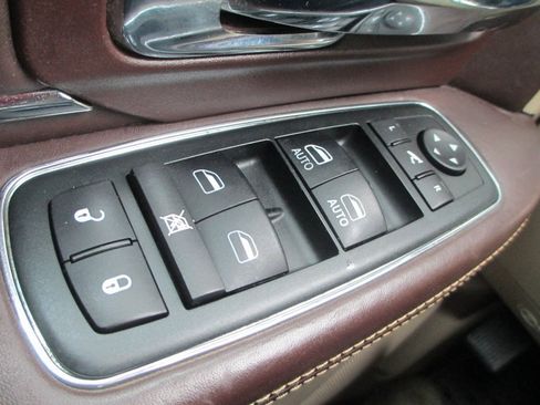 Used 2014 RAM 1500 Laramie Longhorn w/ Convenience Group image 25