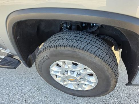 Used 2026 Chevrolet Silverado 2500 LTZ AWD/4WD image 10