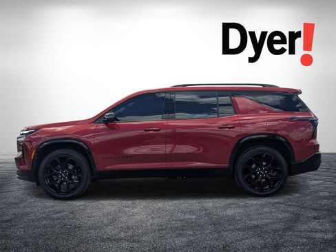 Certified 2024 Chevrolet Traverse RS FWD image 8
