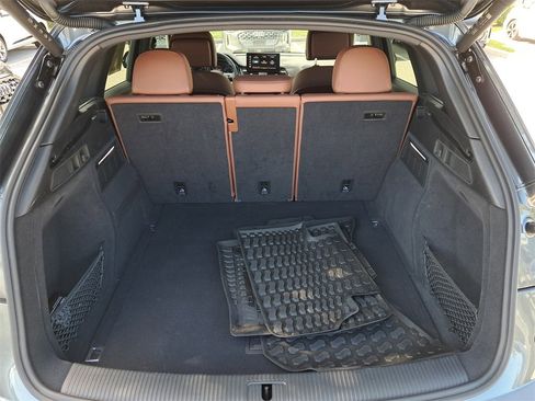 Used 2023 Audi Q5 2.0T Premium w/ Convenience Package image 31