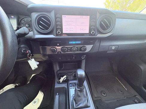 Used 2023 Toyota Tacoma SR AWD/4WD image 14