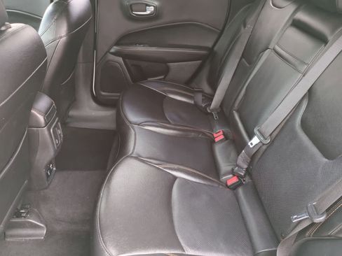 Used 2019 Jeep Compass Limited AWD/4WD image 19