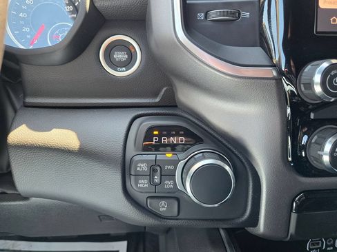 New 2026 RAM 1500 Big Horn AWD/4WD image 29