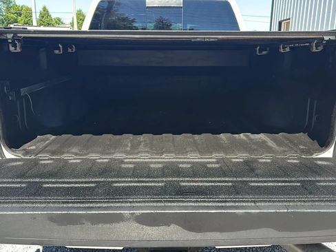 Used 2018 GMC Sierra 3500 Denali w/ Duramax Plus Package AWD/4WD image 7
