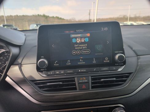 New 2026 Nissan Altima 2.5 SV AWD/4WD image 10