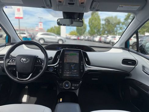 Used 2020 Toyota Prius Prime XLE FWD image 20