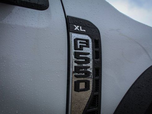 New 2025 Ford F550 4x4 Regular Cab Super Duty image 16