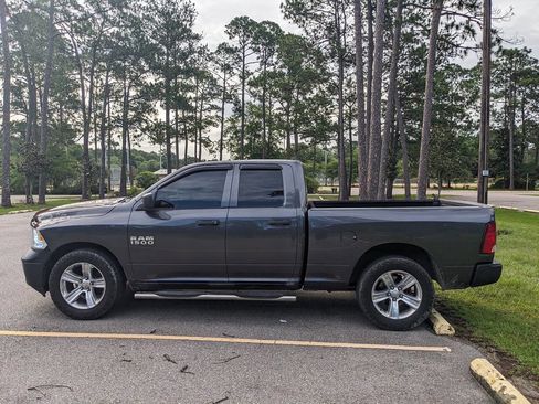 Used 2018 RAM 1500 Tradesman RWD image 7