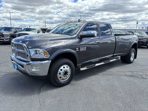 Used 2018 RAM 3500 Laramie w/ Convenience Group AWD/4WD image 1