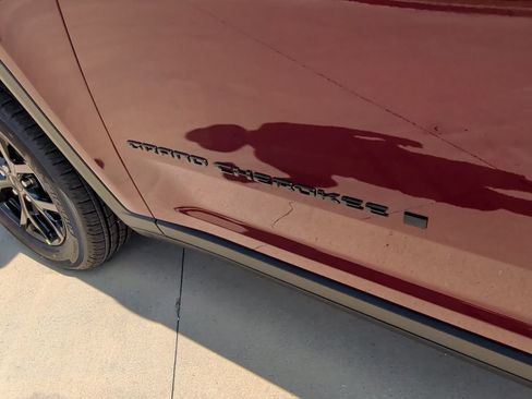 New 2025 Jeep Grand Cherokee L Altitude image 49