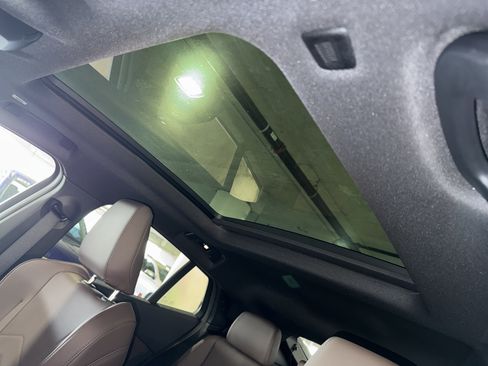 Certified 2025 BMW X2 xDrive28i image 32